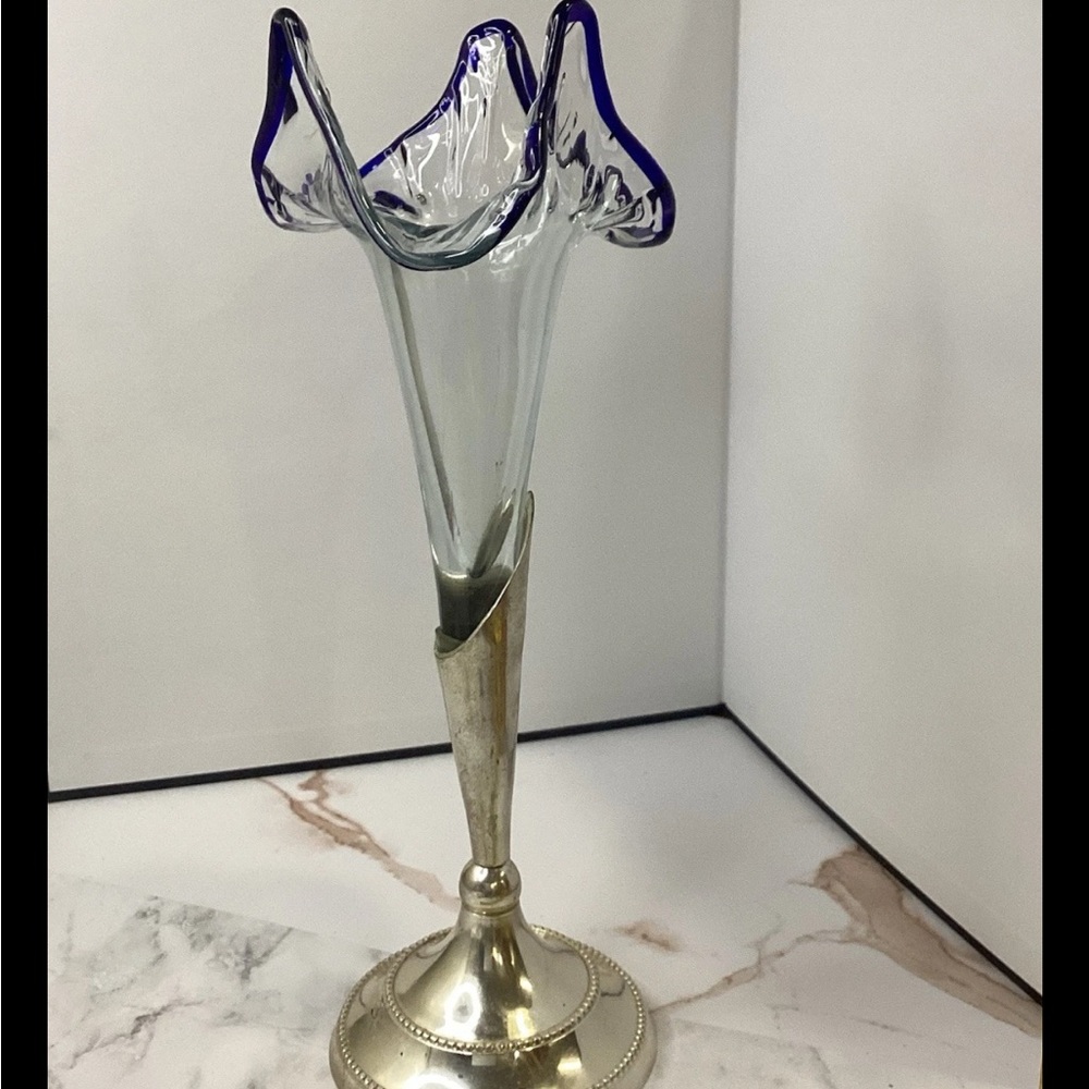 MCM Hand Blown Tulip Clear Glass Cobalt Blue Edged W/ Silver Metal Base Vase Vtg
